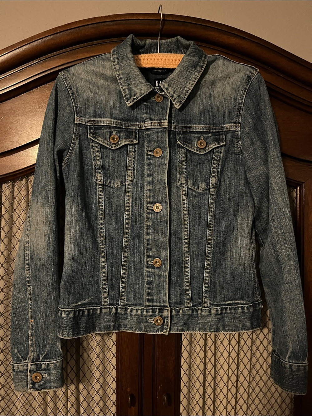 GAP Faded Blue Classic Denim Jacket